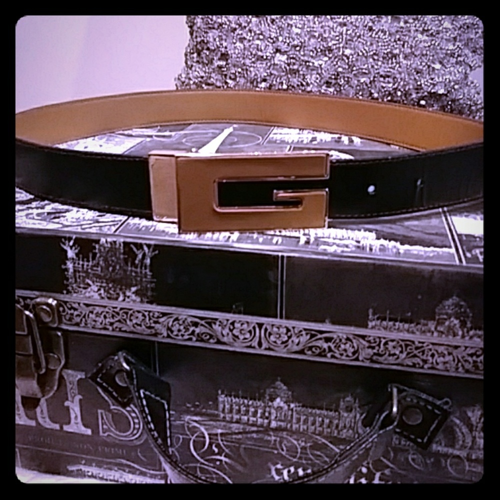 Authentic Gucci reversible belt